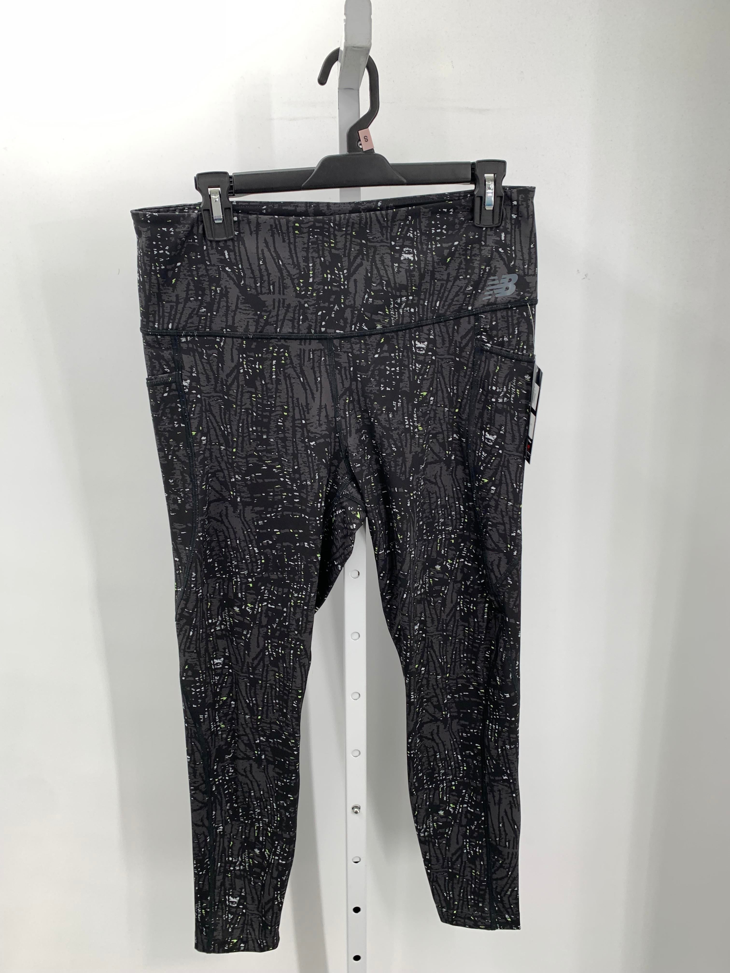 New Balance Size Large Misses Leggings