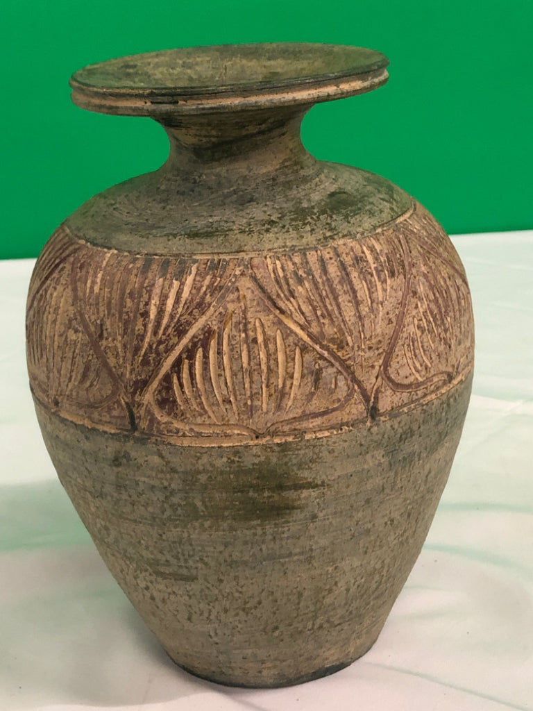 POTTERY CARVED VASE.