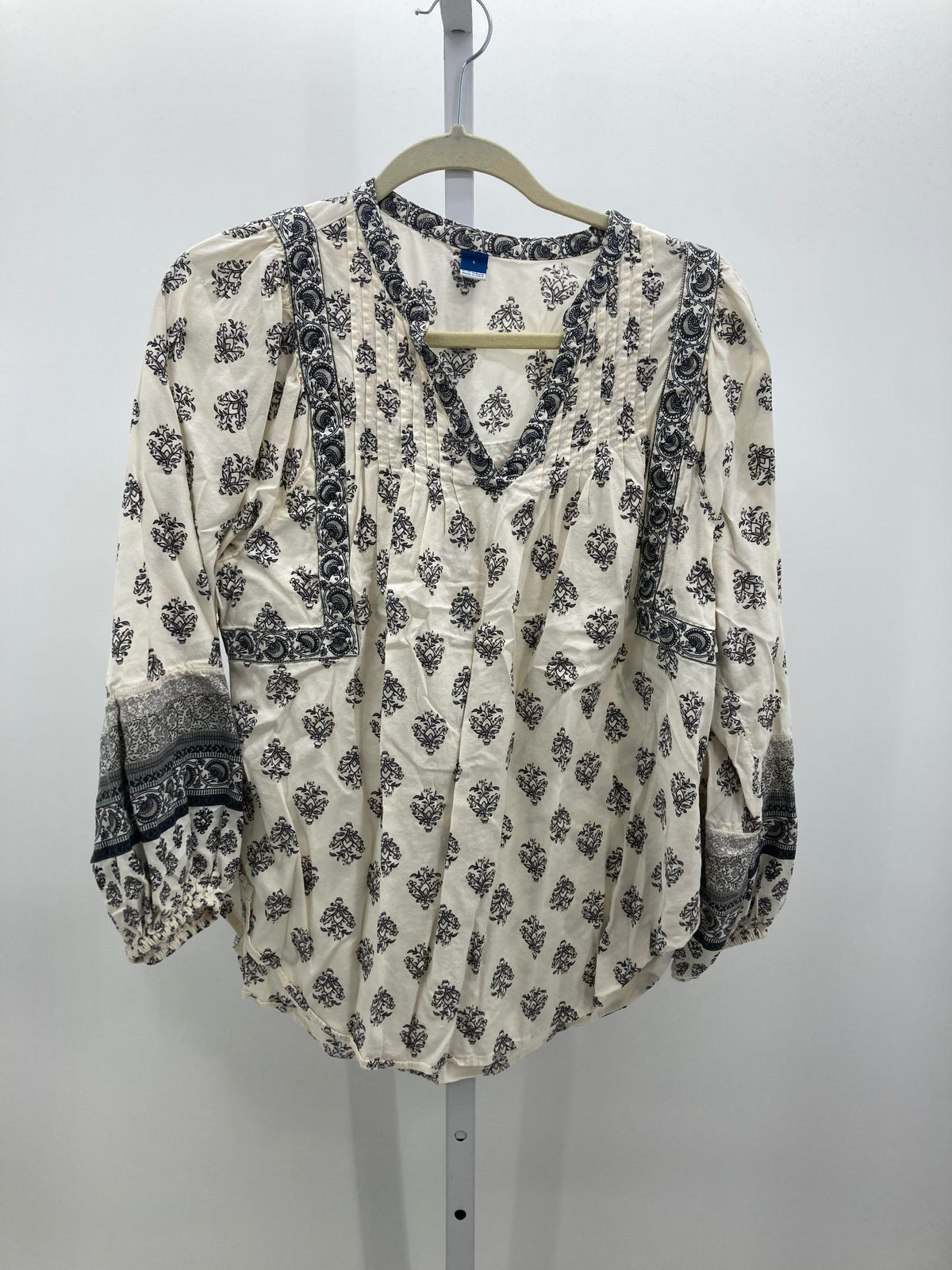 Old Navy Size Large Misses Long Sleeve Shirt