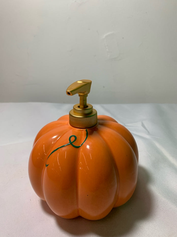 ORANGE PUMPKIN HAND SOAP DISPENSER.