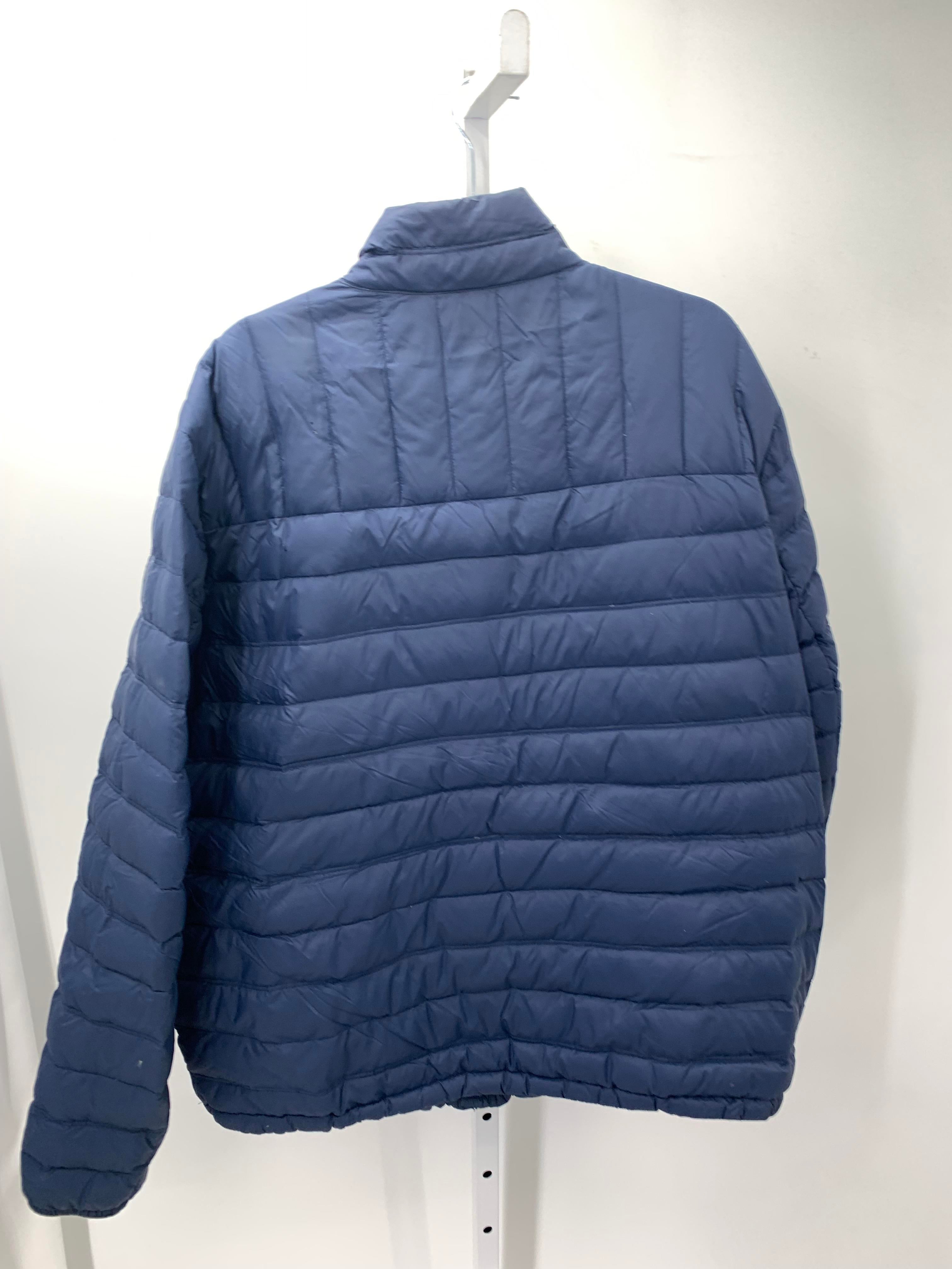 ZIP UP PACKABLE JACKET.