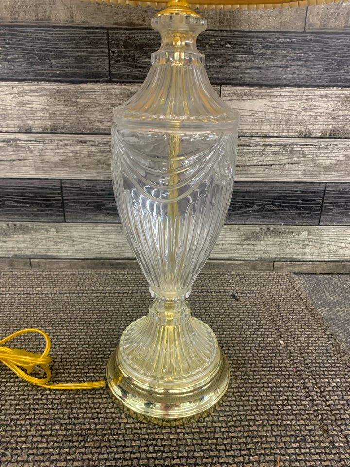 GLASS BASE LAMP W/PLEATED SHADE.