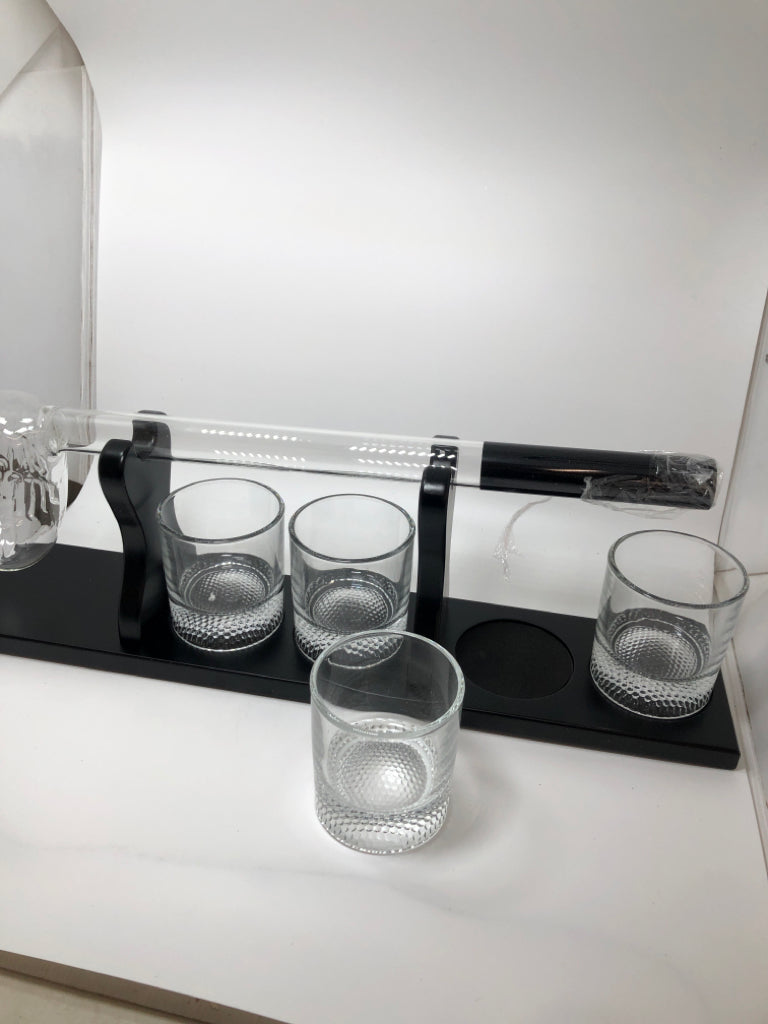 NIB GOLF CLUB DECANTER + 4 GLASSES- THE WINE SAVANT.