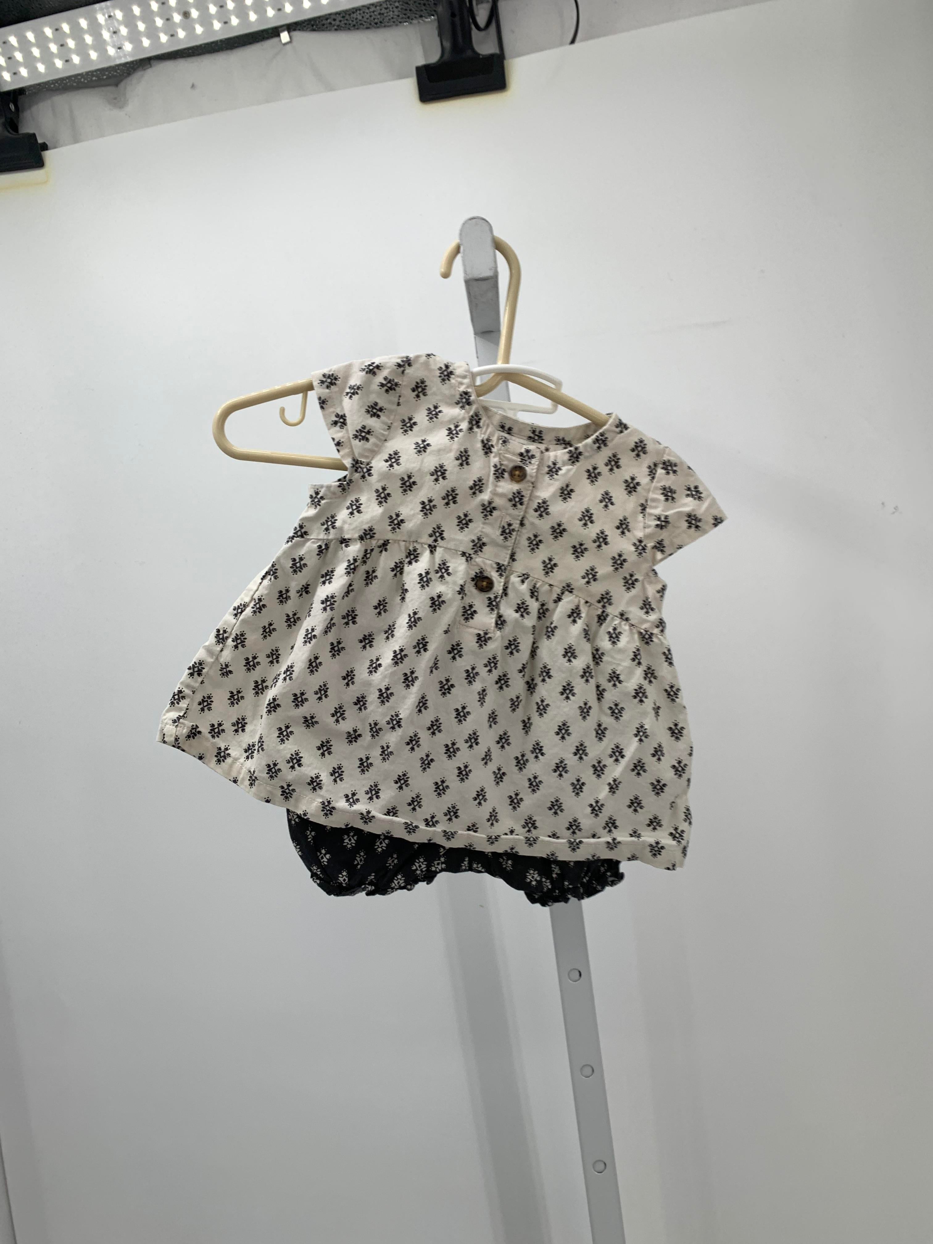 Carters Size 12 Months Girls 2 Pieces