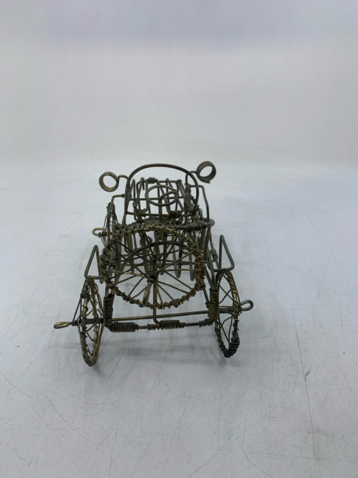 WIRE VINTAGE CAR FIGURINE.