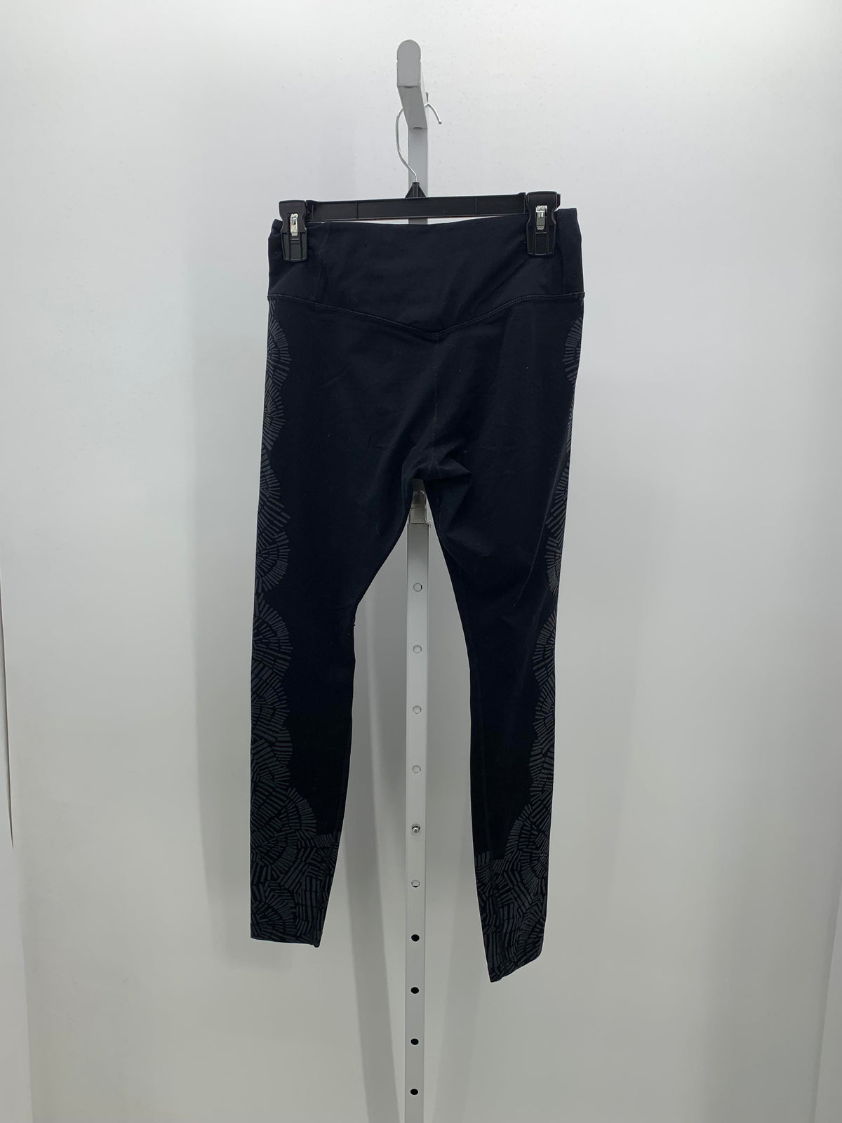 Nike Size Medium Misses Leggings