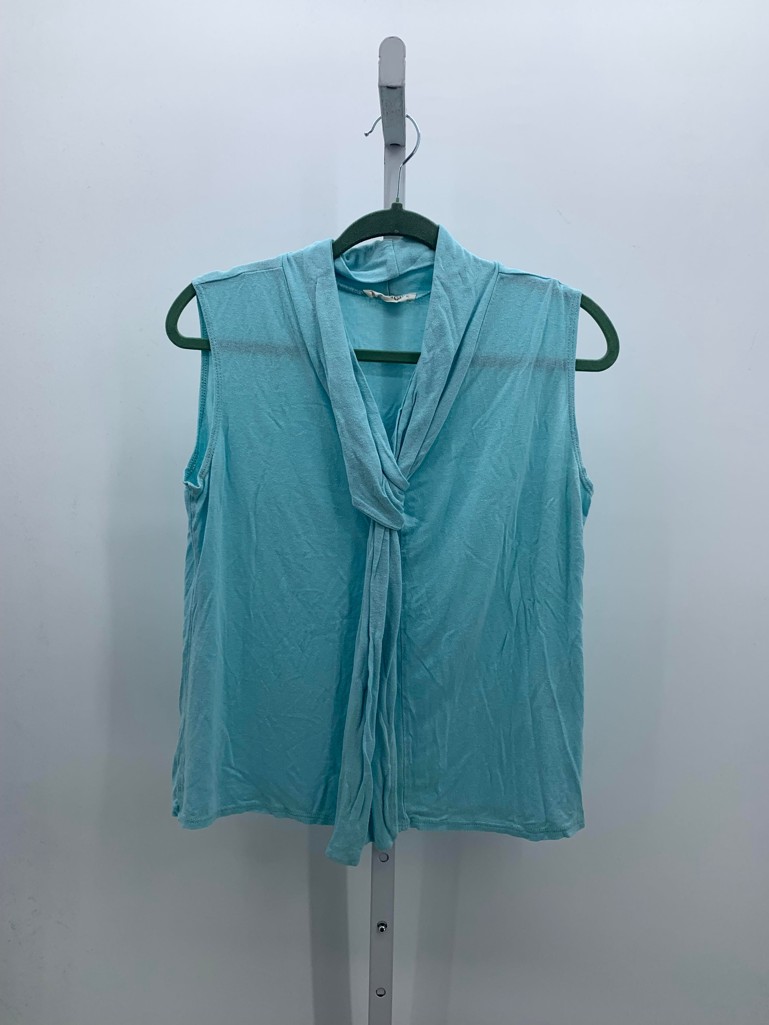 Size Extra Large Misses Sleeveless Shirt