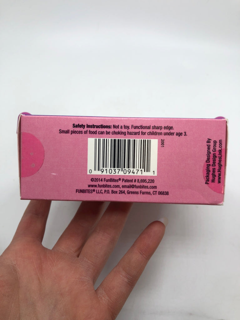 FUNBITES FOOD CUTTER IN BOX.
