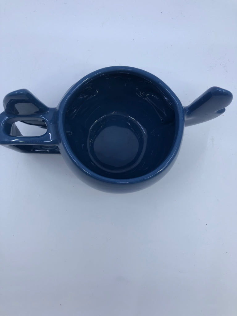 BLUE STITCH MUG.