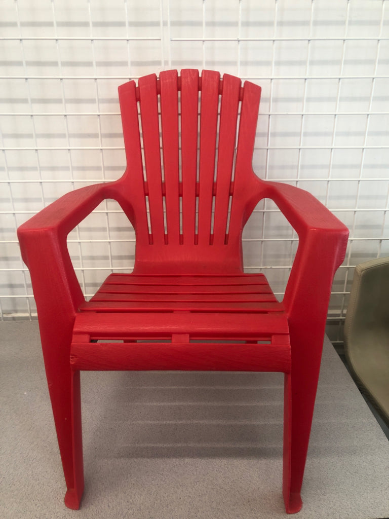 KIDS RED PLASTIC ADIRONDAK CHAIR.