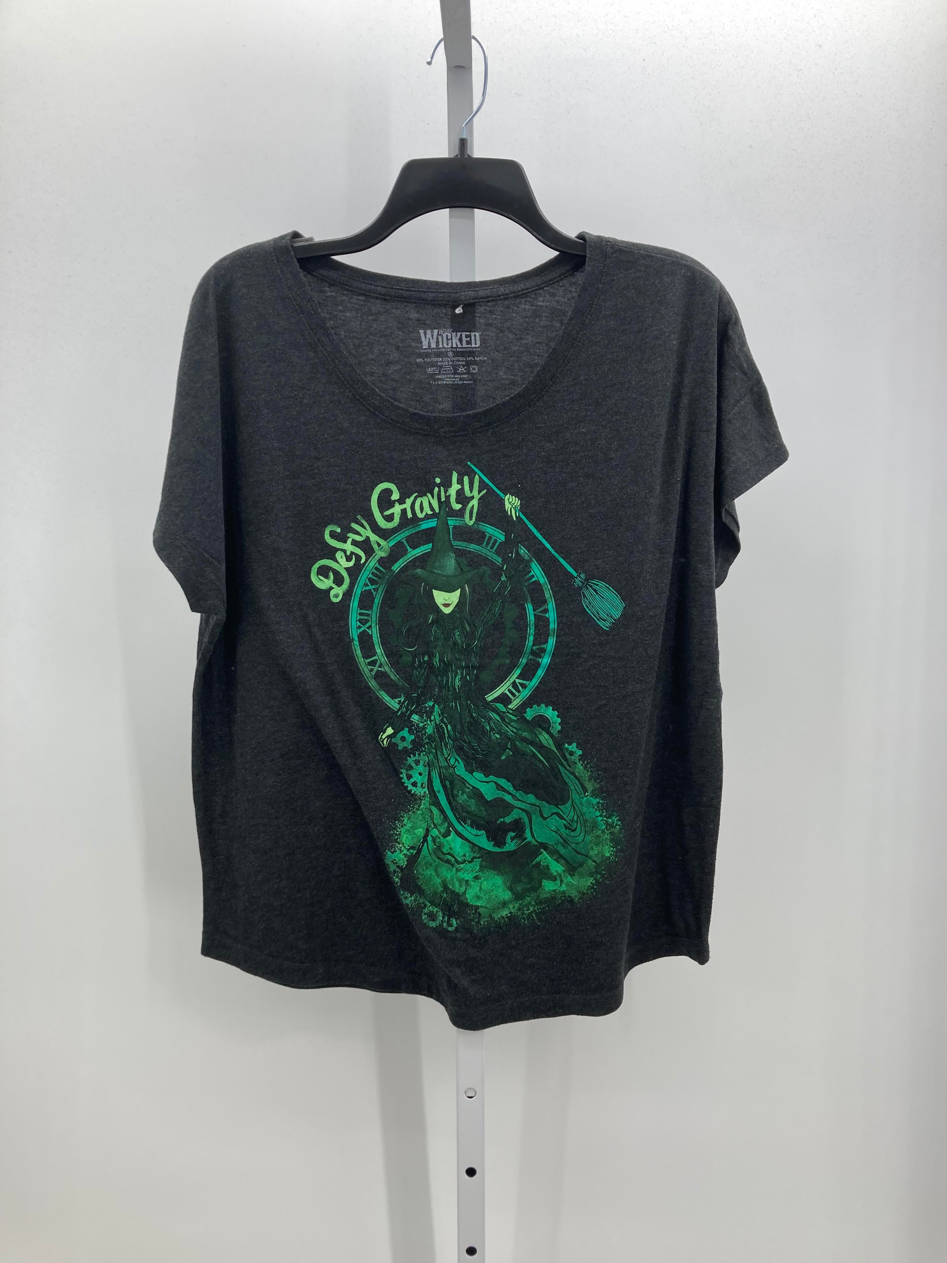 Size Extra Large Misses Short Sleeve Shirt
