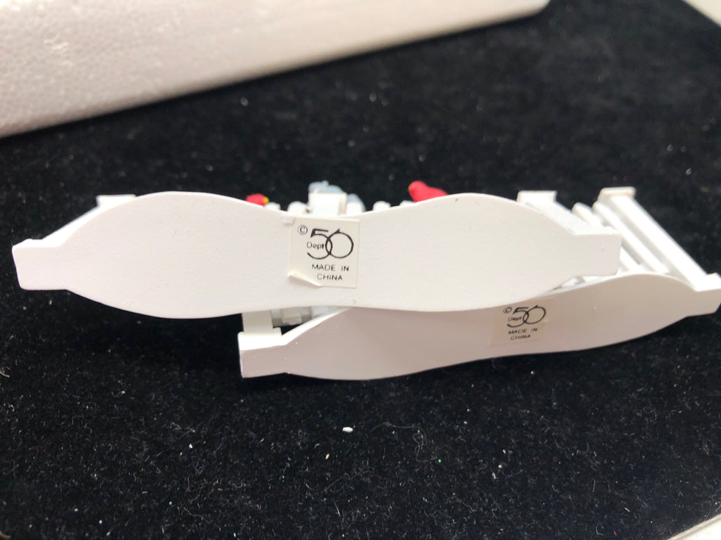 DEPT 56 6 WHITE PICKET FENCE EXTENSIONS VILLAGE ACCESSORIES.
