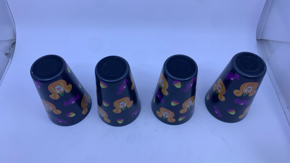 4 MICKEY PUMPKIN GLASSES.