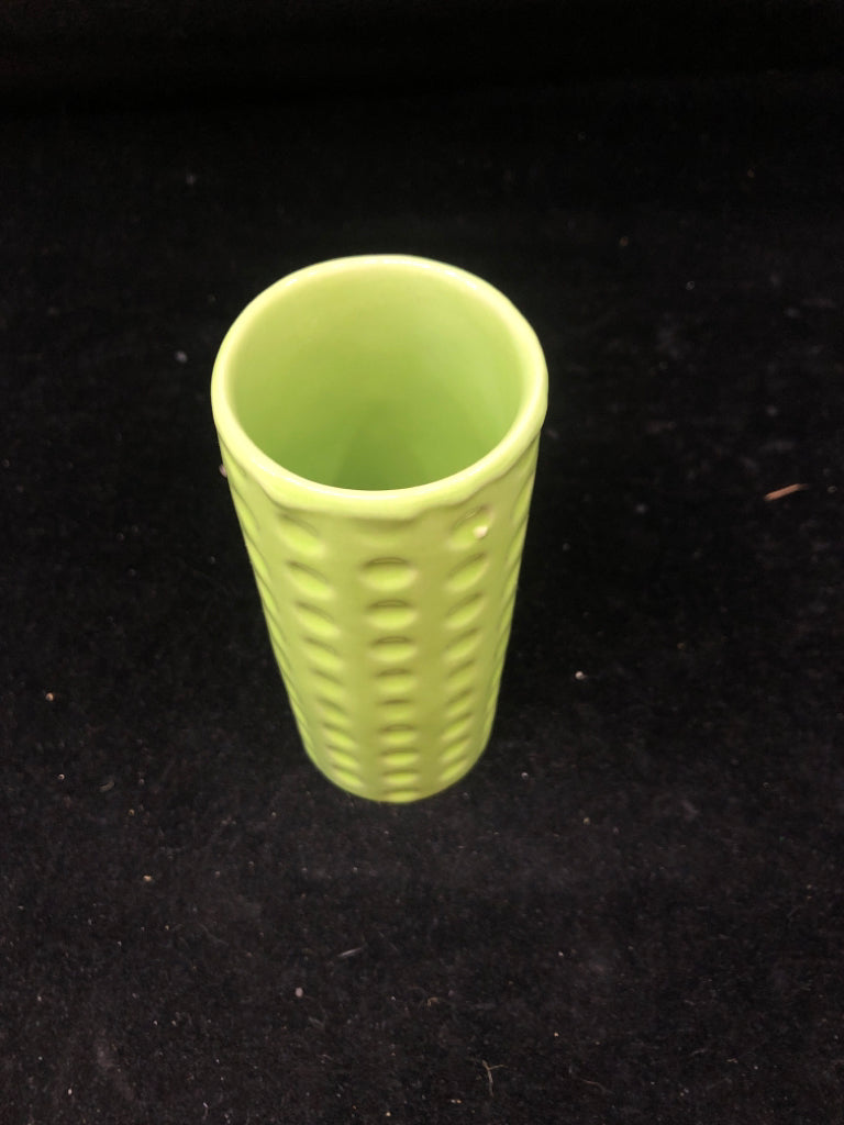 THUMBPRINT GREEN VASE.