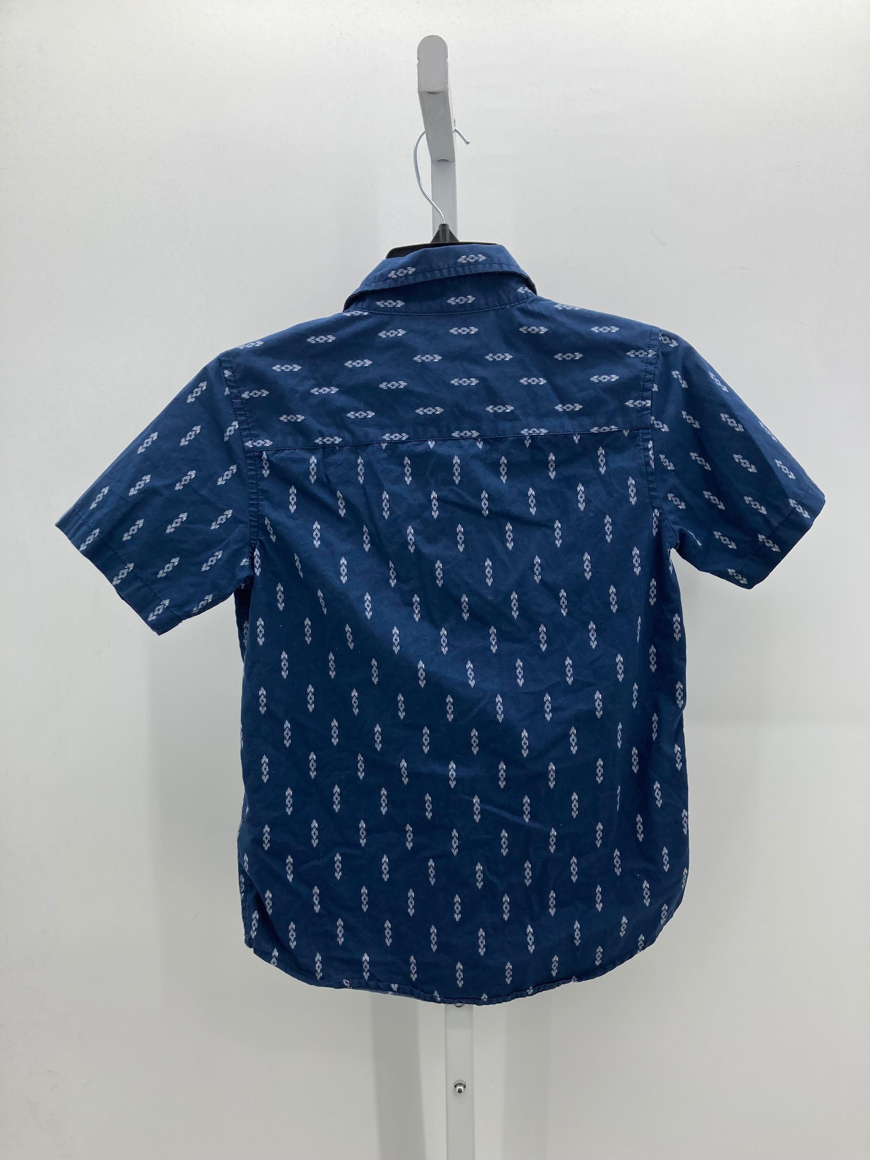 WHITE PATTERN TOP