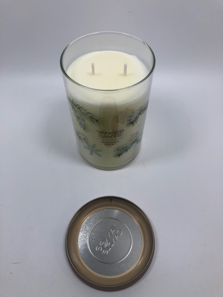 SPARKLING SNOW YANKEE CANDLE.
