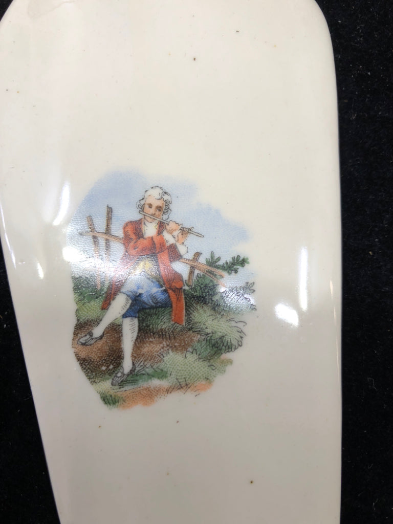 8PC VTG DESSERT PLATES W/PIE PLATE AND SERVER.