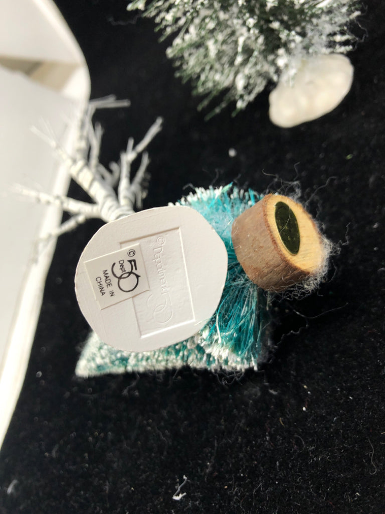 DEPT 56 6 WINTER BIRCH TREES VILLAGE ACCESSORIES.