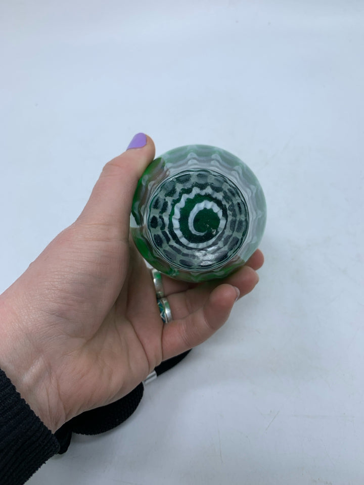 VTG GREEN BLOWN GLASS W/ DETAILS PERFUME ATOMIZER.