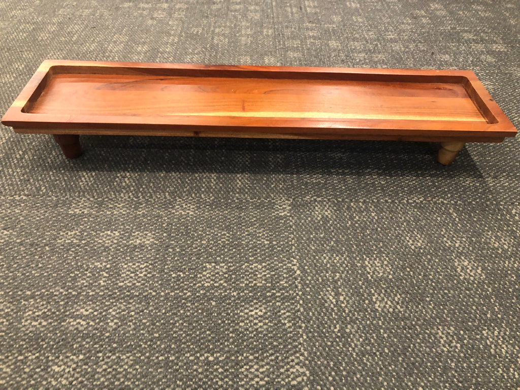 WOOD CENTERPIECE TRAY.