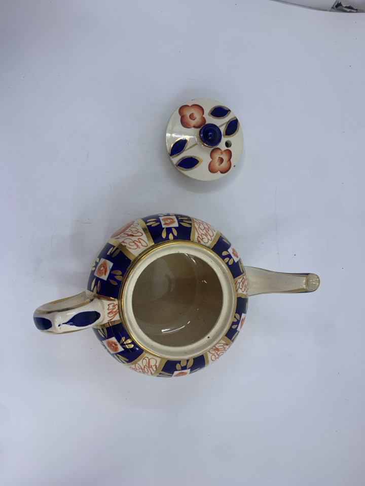 VTG GOLD/NAVY SUDLOWS BURSLEM ENGLAND TEAPOT.