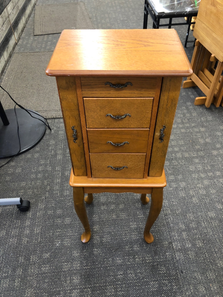 BLONDE WOOD 4 DRAWER JEWELRY ARMOIRE.