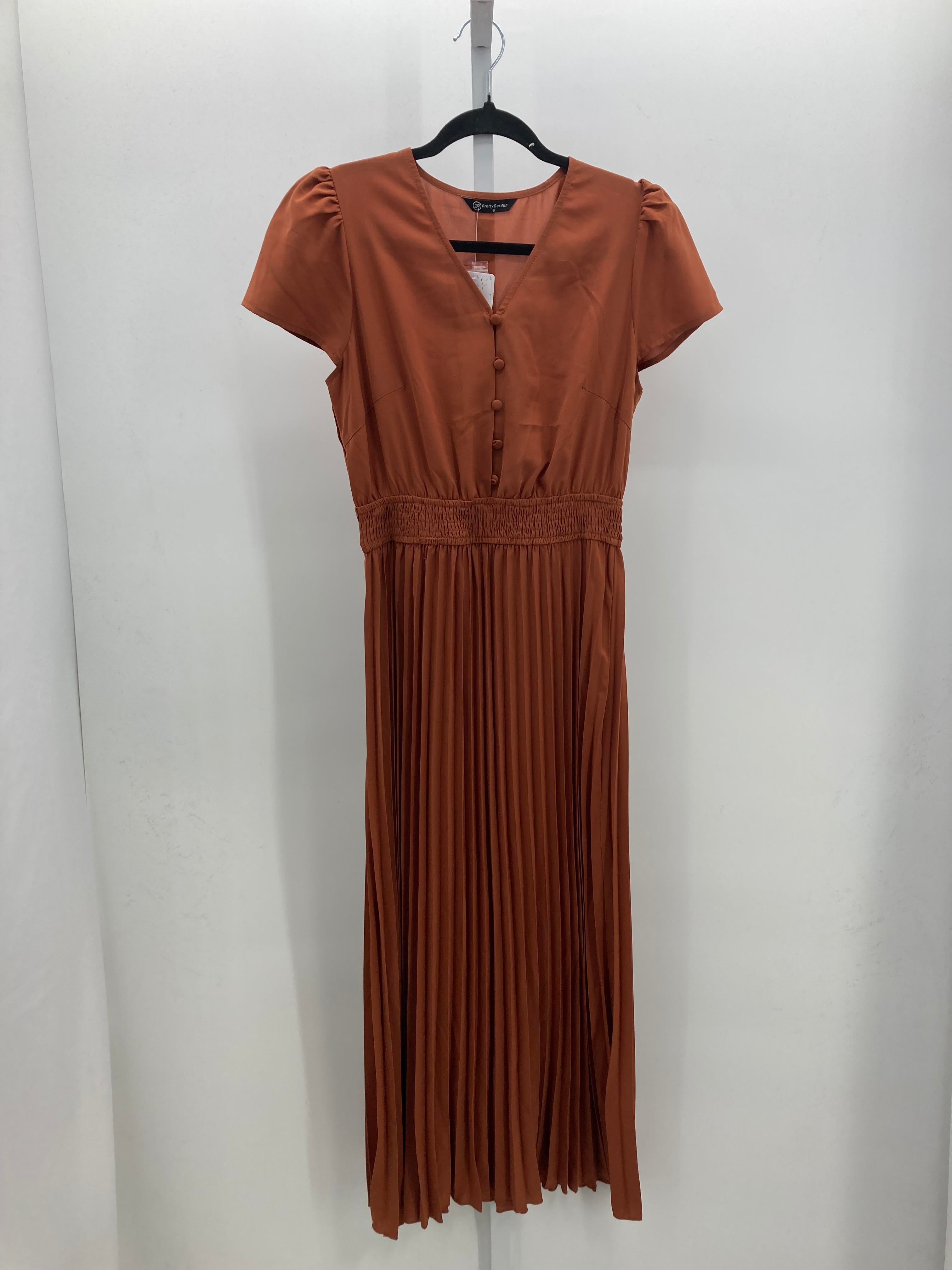 Size Small Misses Short Sleeve Dress