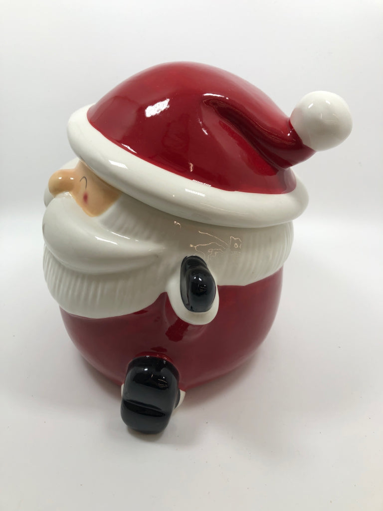 NWT ROUND SANTA COOKIE JAR.