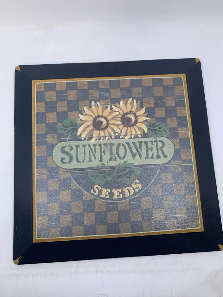 SQUARE PRIMITIVE STYLE SUNFLOWER SEEDS CHECKERED.