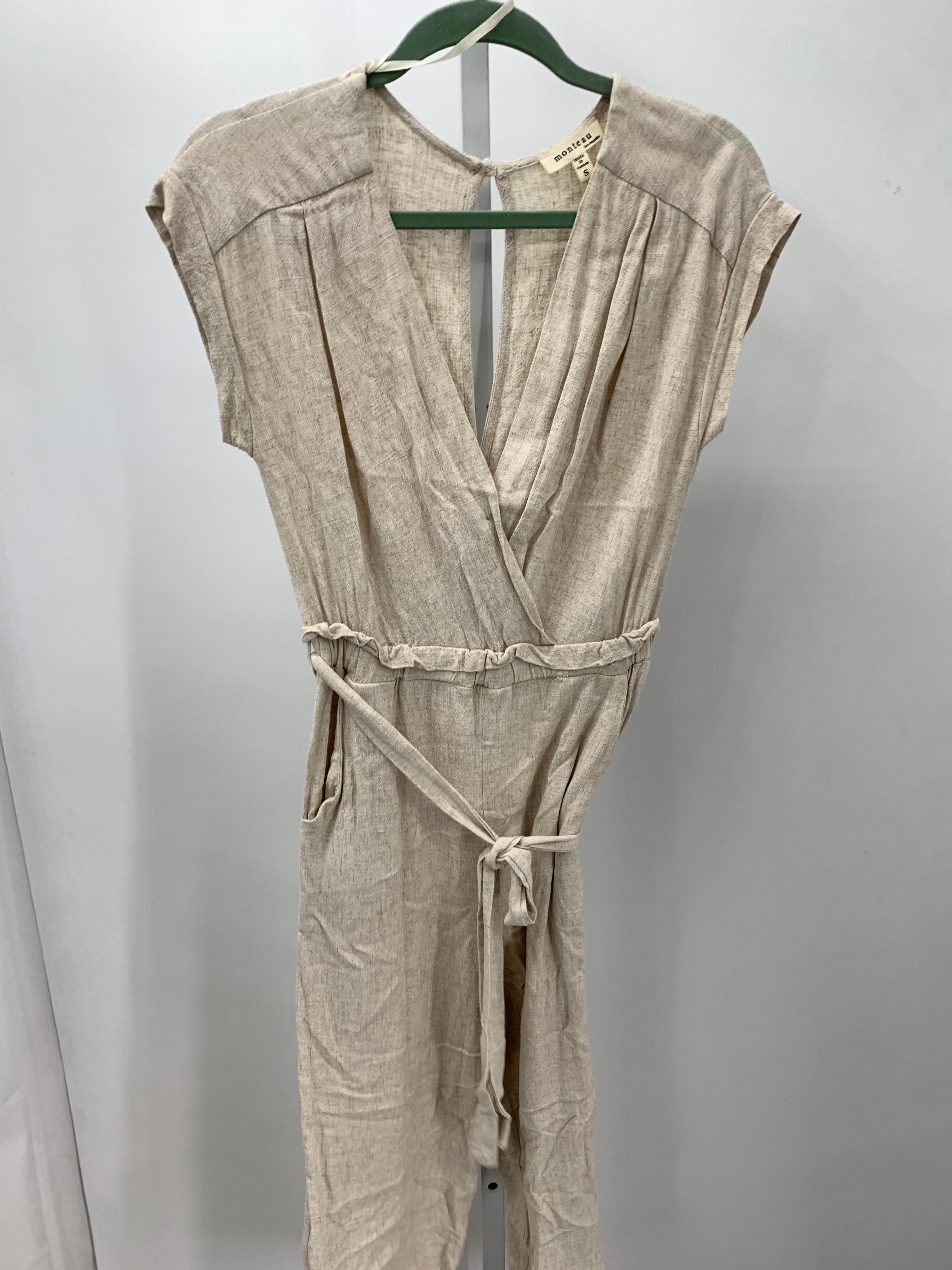 monteau Size Small Juniors Romper