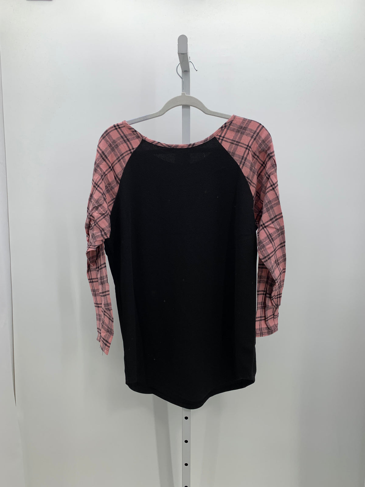 Size Extra Large Misses Long Sleeve Shirt