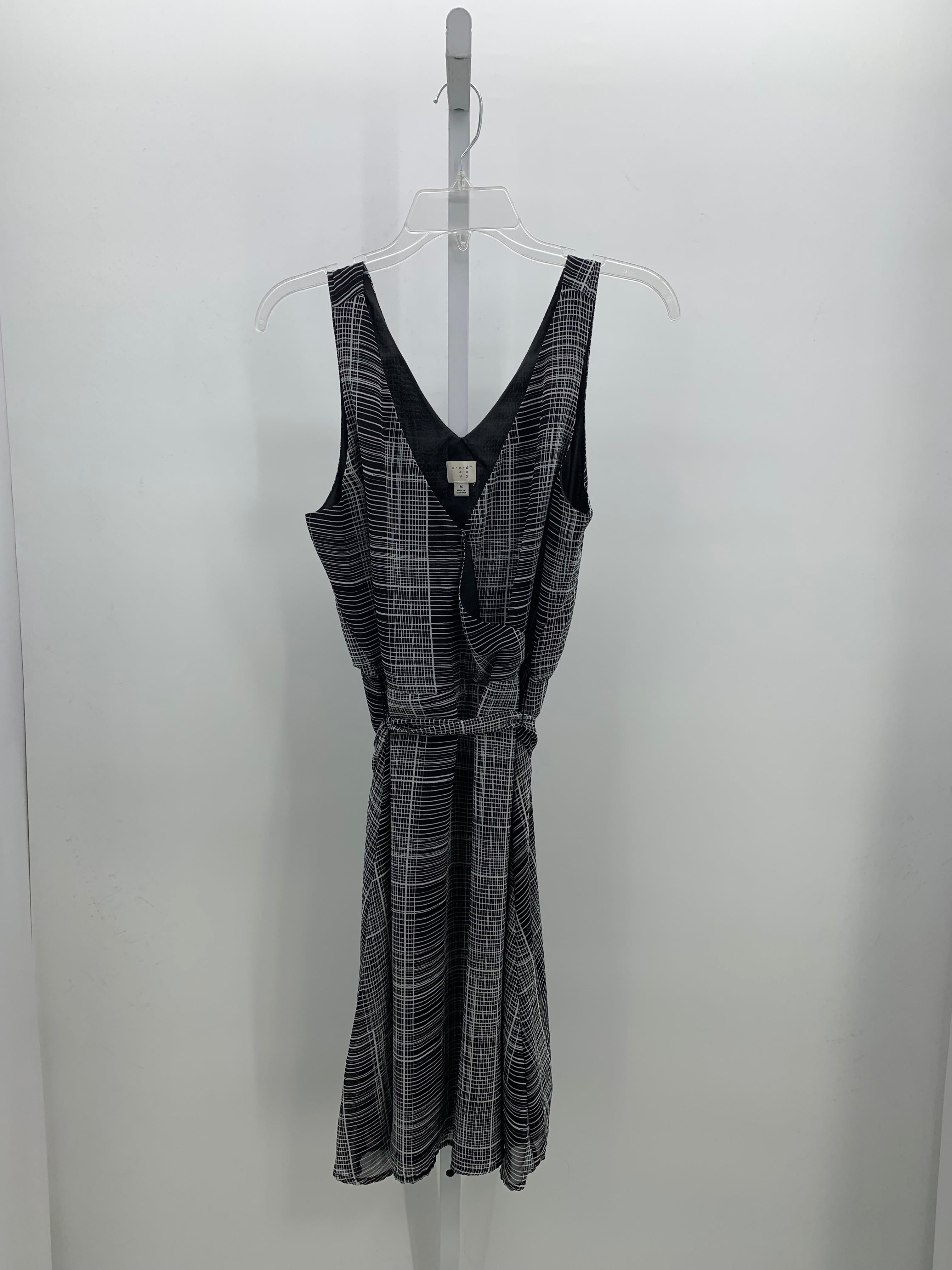 A New Day Size Medium Misses Sleeveless Dress