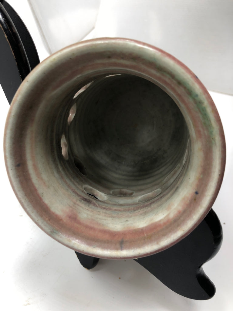 PINK GLAZE POTTERY VOTIVE HOLDER W/HEART CUTOUTS.