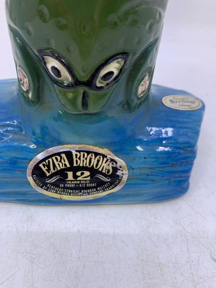 VTG ERA BROOKS TOTEM POLE CERAMIC DECANTER.