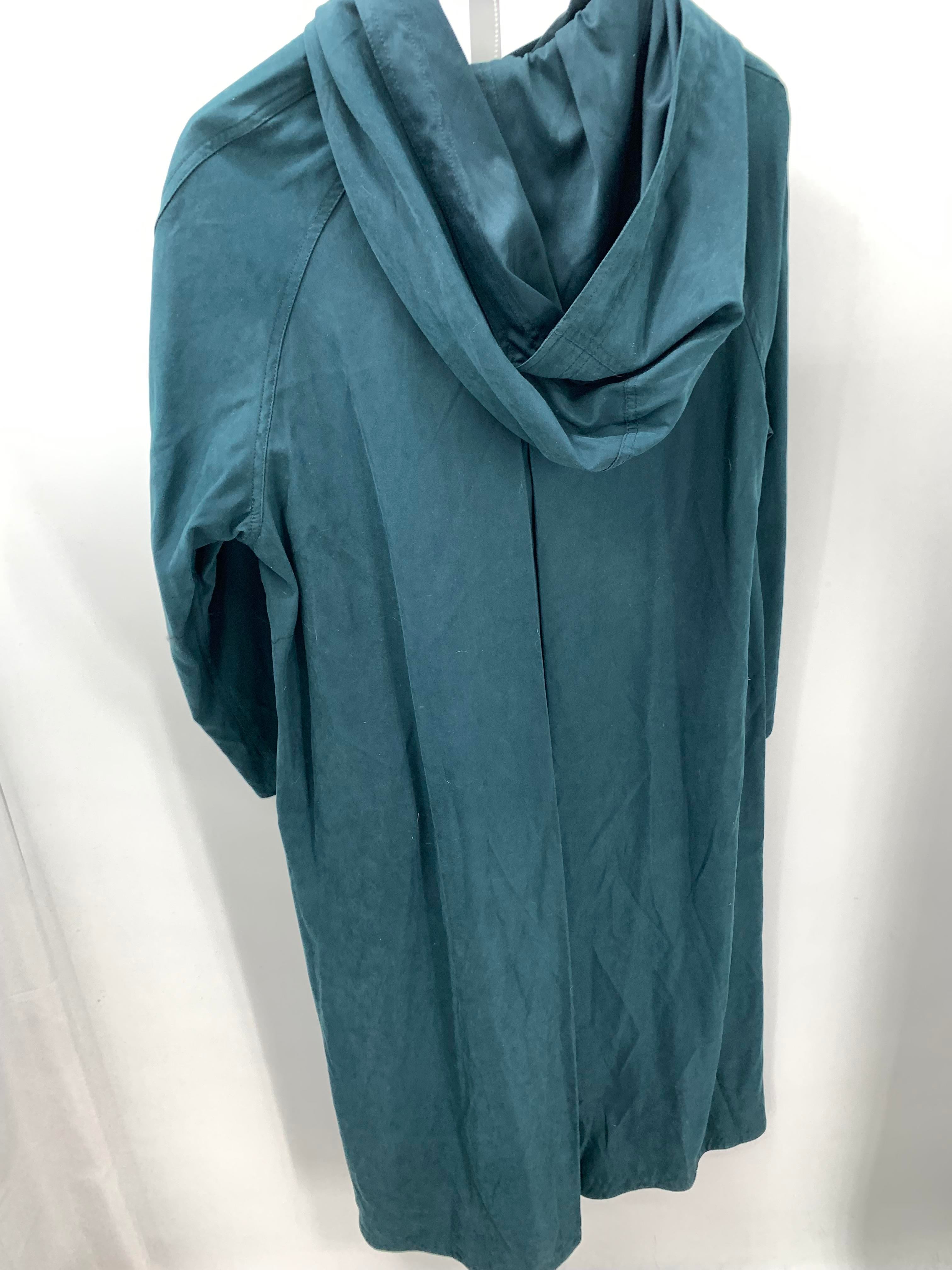 Size Medium Misses Lightweight Jacket