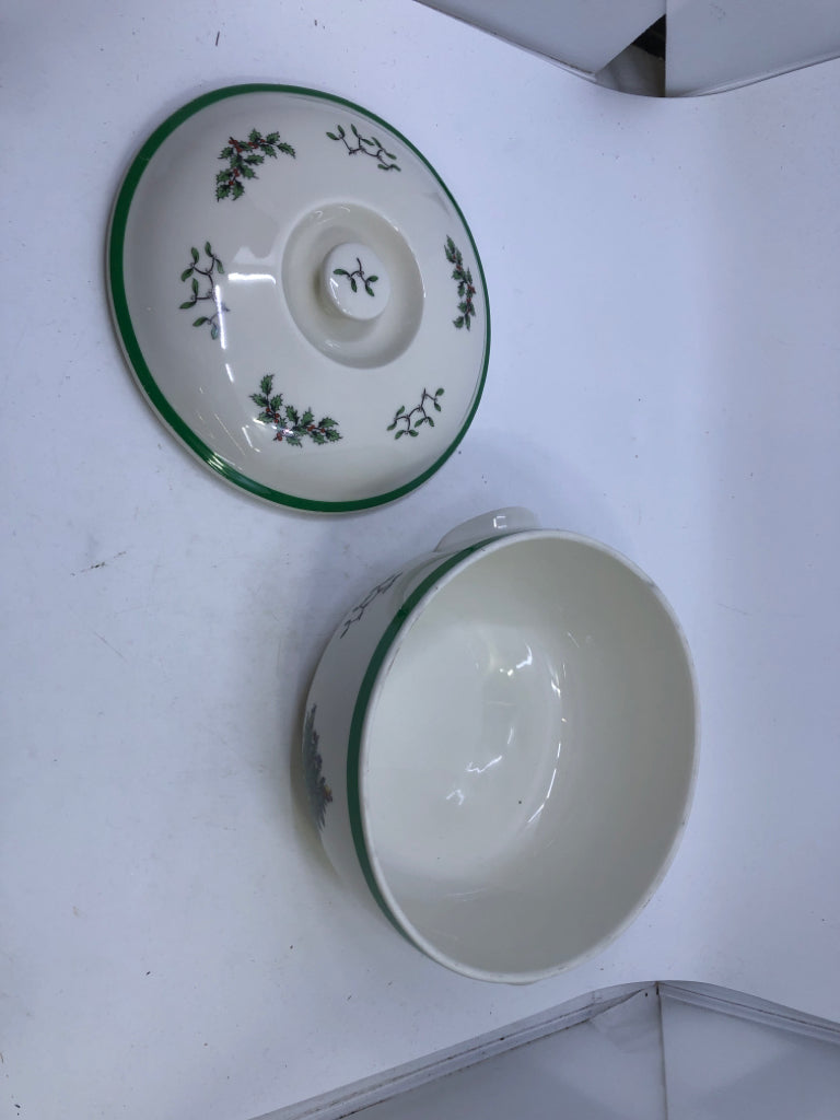 SPODE CHRISTMAS TREE OVEN TO TABLE COVERED SERVER/ BAKER.