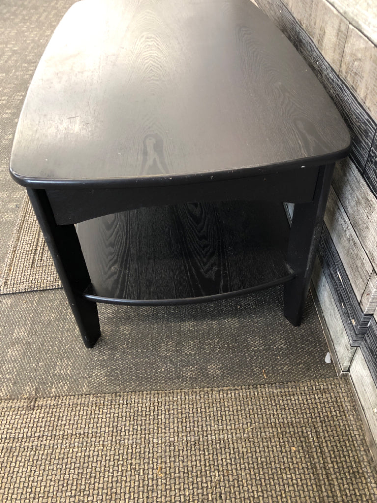 BLACK FAUX WOOD 2 TIER COFFEE TABLE W/ DRAWER.