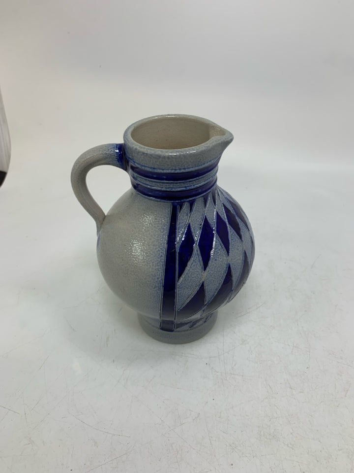 VTG REINH MERKELBACH CHECKERED SALT GLASS COBALT BLUE PITCHER.