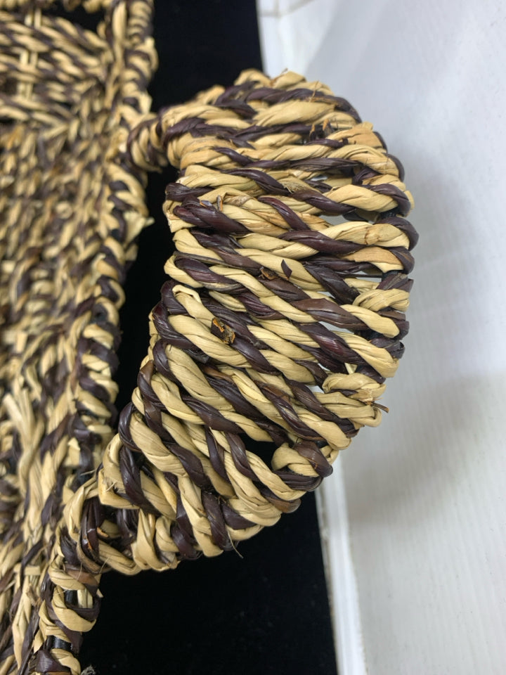 WOVEN WICKER TRAY W HANDLES.