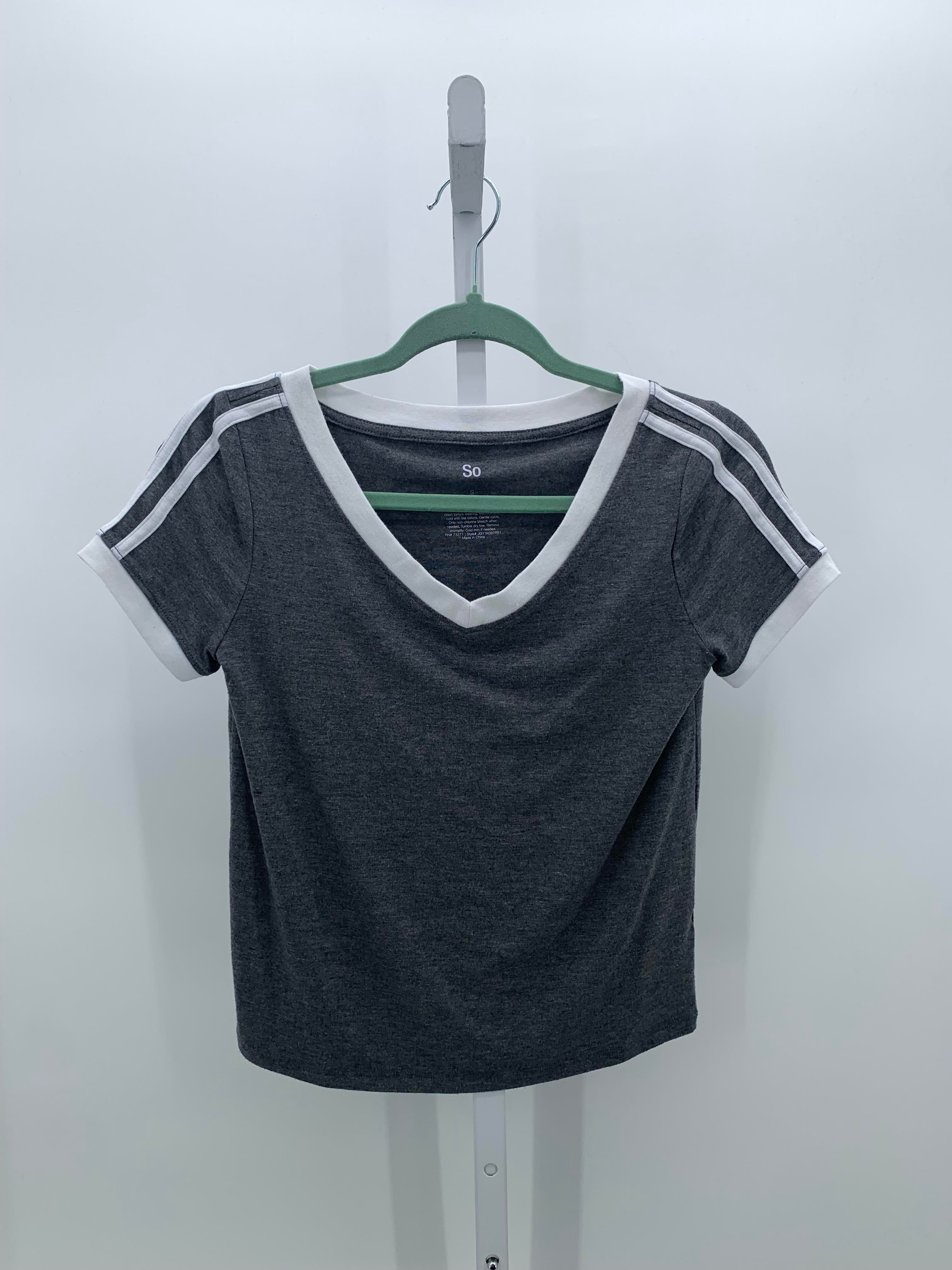 SO Size Small Juniors Short Sleeve Shirt
