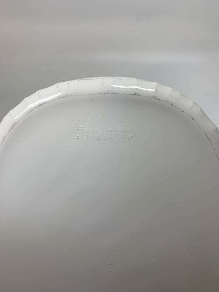OVAL FRENCH WHITE DISH W/ LID.