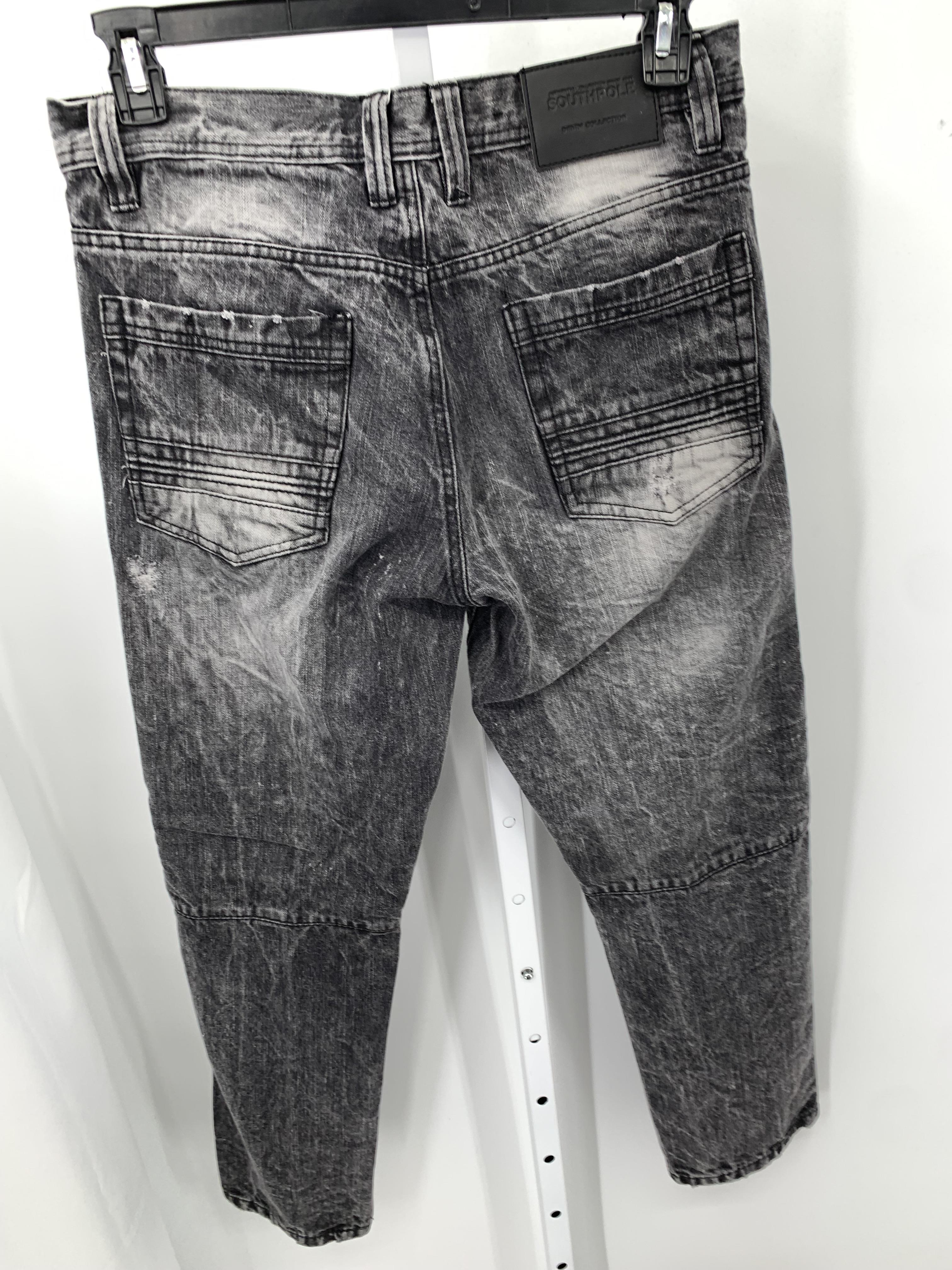 DISTRESSED DENIM