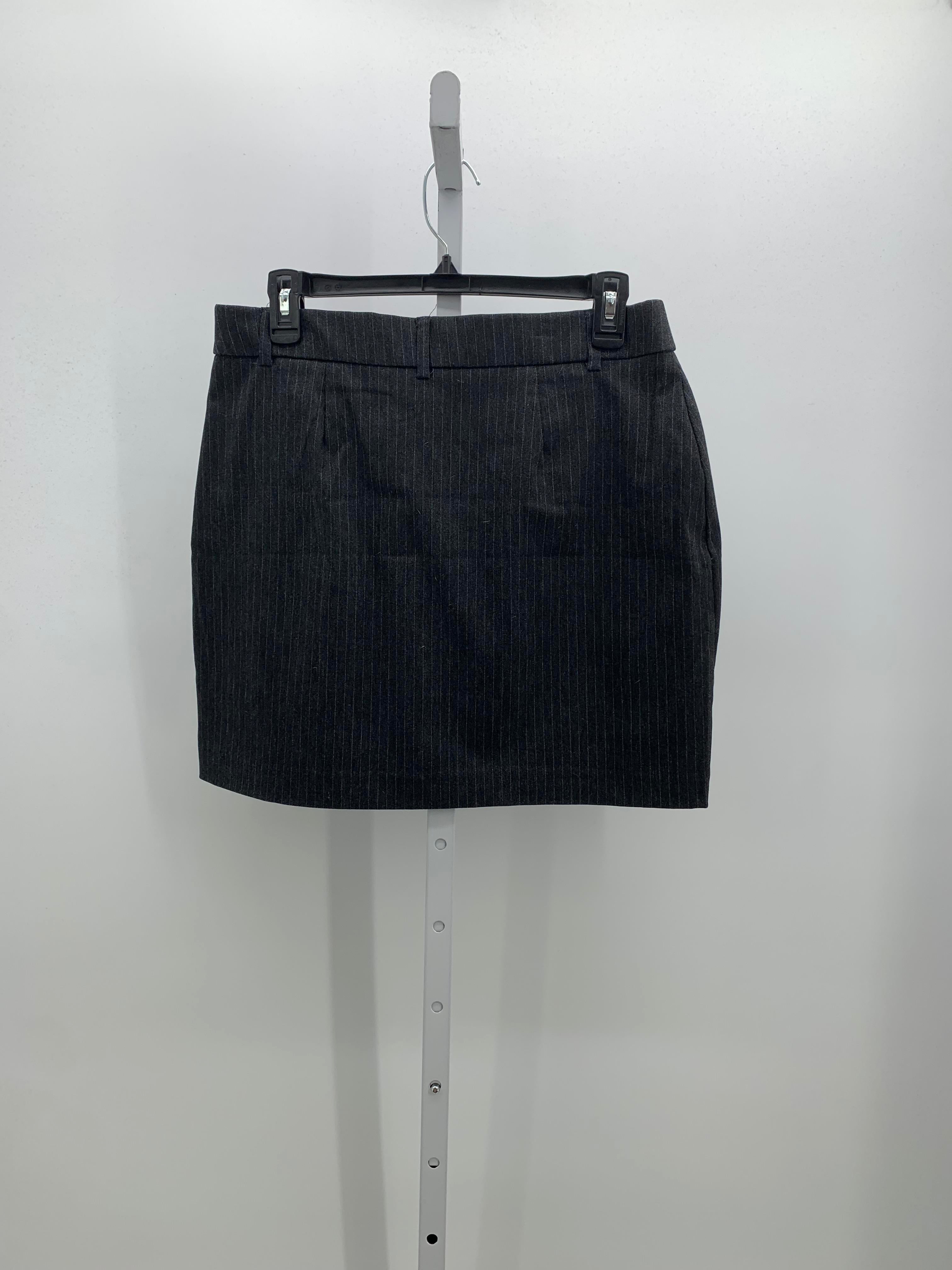 Size Medium Misses Skirt