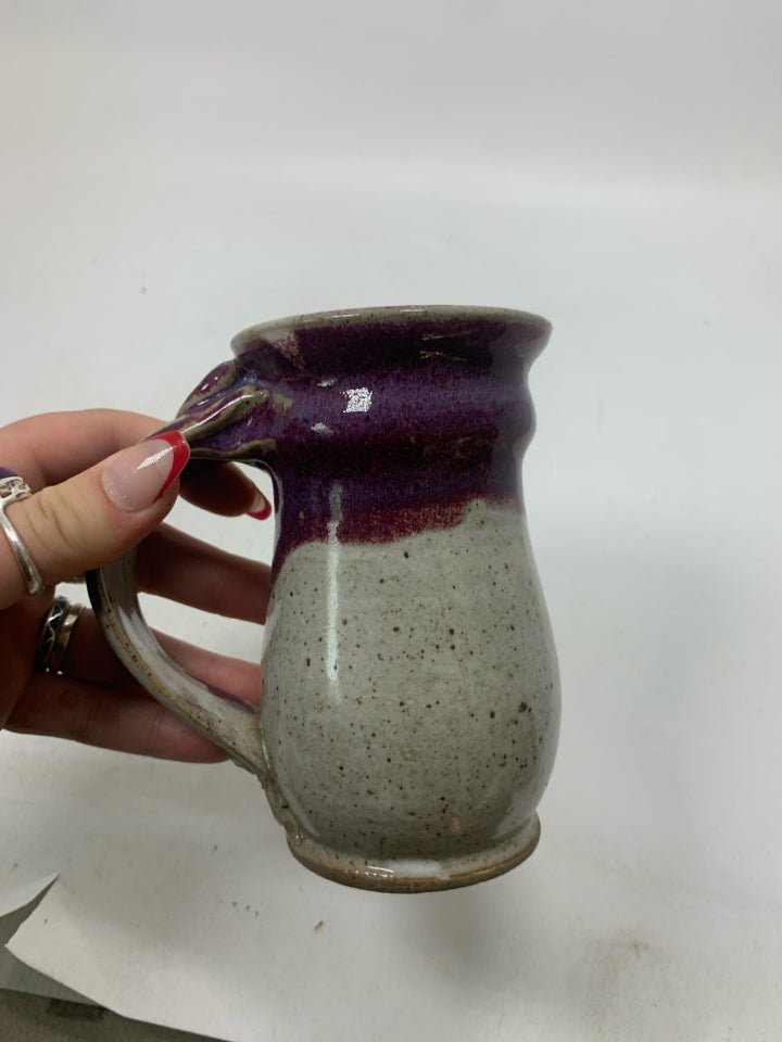 GREY/ MAROON POTTERY MUG.