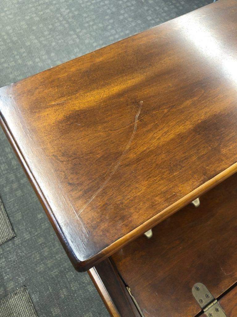 VTG-STYLE SECRETARY DESK.