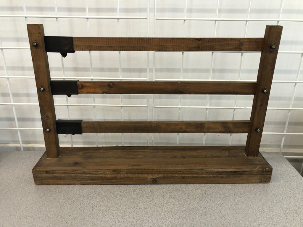 DISTRESSED WOODEN PERPETUAL CALENDAR.