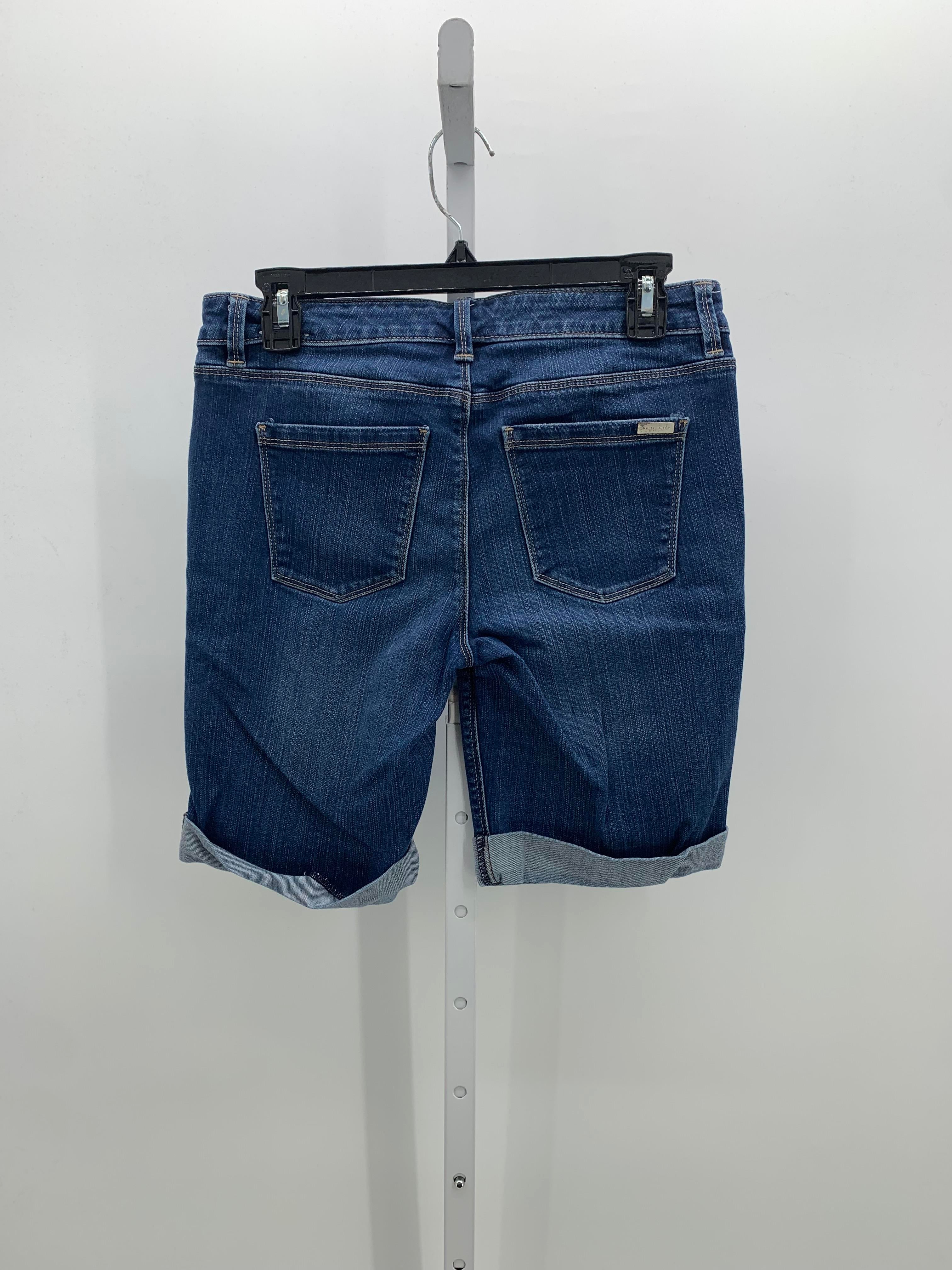 White House Black Size 4 Misses Shorts