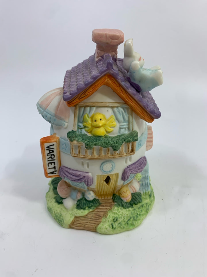 VARIETY STORE EGG FIGURINE.