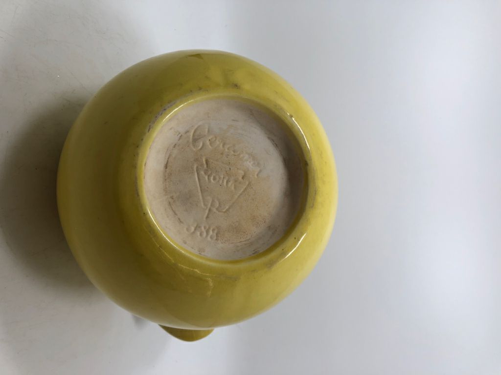 VTG YELLOW CERAMIC BALL PITCHER.