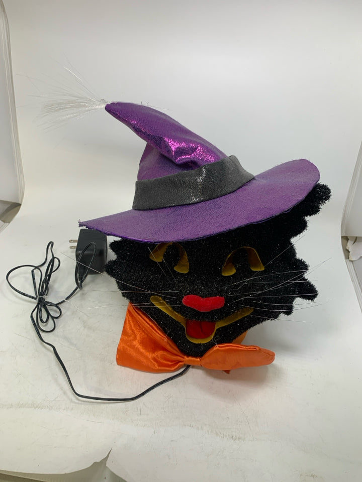 LIGHT UP BLACK CAT IN HAT
